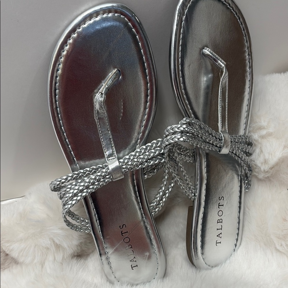 Talbots Silver Sandals with Sleek Design
